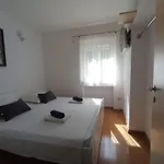Beautiful Pebble Apartamento